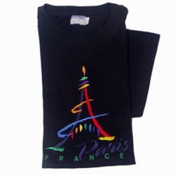 Eiffel Tower Paint T-Shirt - close-up - Paris souvenir