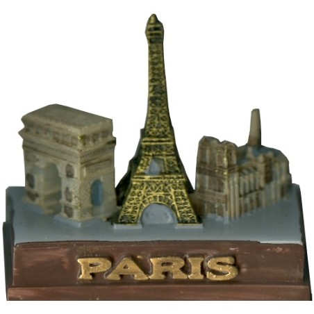 Three Monuments in resin Three Monuments in resin