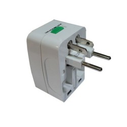 Universal travel adapter