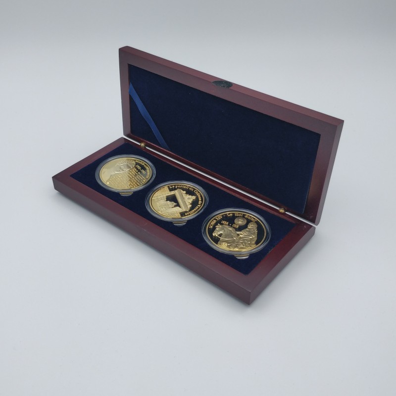 Versailles Gold Box