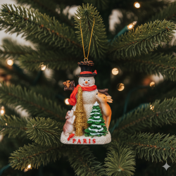 Bonhomme de neige Paris en résine avec animaux et sapin